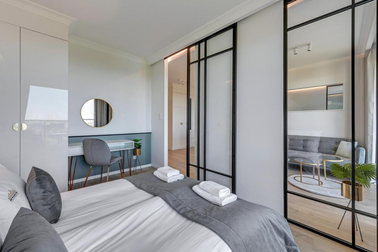 Gdynia Modern Tower & City View By Downtown Apartments Exterior photo